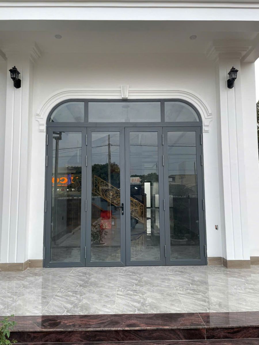 giá làm cửa nhôm Ngãi Giao