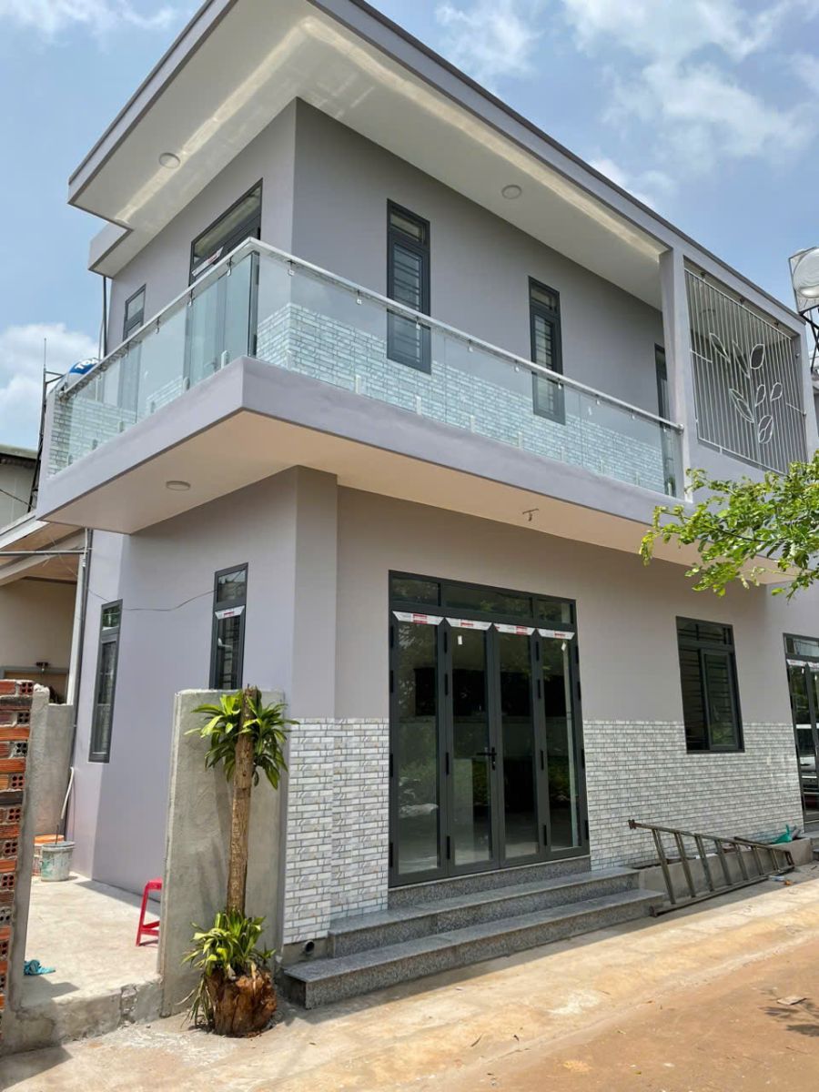 Cập nhật mẫu nhôm kính Ngãi Giao 2025